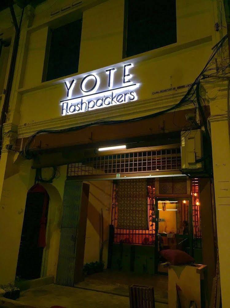 Yote Flashpackers Malacca Bagian luar foto
